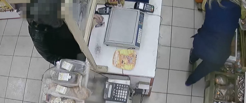 В Савинском пункте полиции завершено расследование уголовного дела о хищении денег с банковской карты